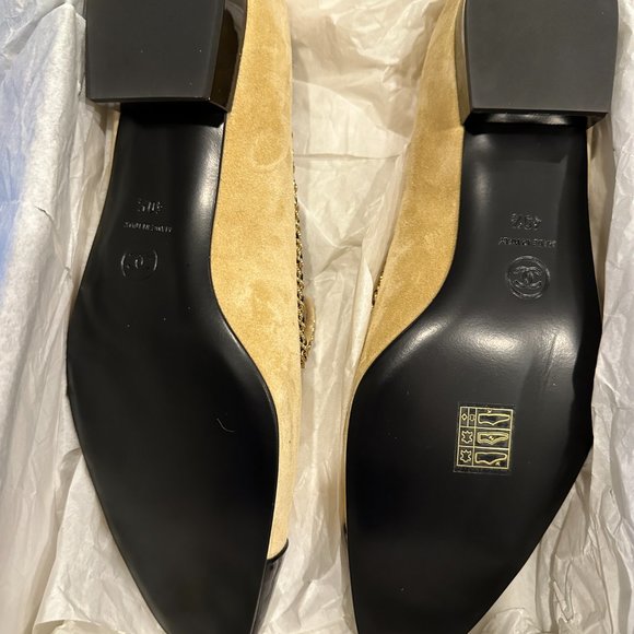 CHANEL 21A Suede Patent Cap Toe Chain Trim CC Loafers Flat Shoes - Picture 13 of 16